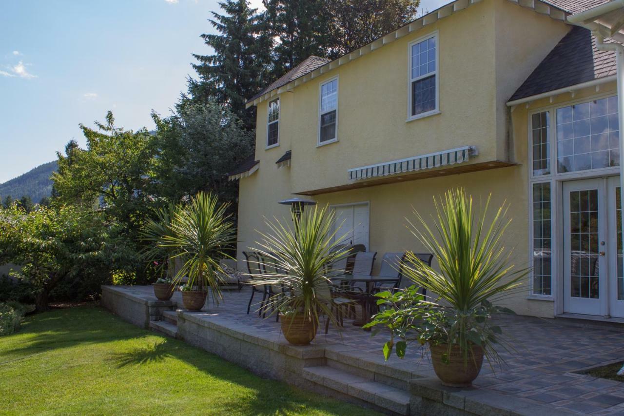 Genelle House B&B Guest House Exterior foto